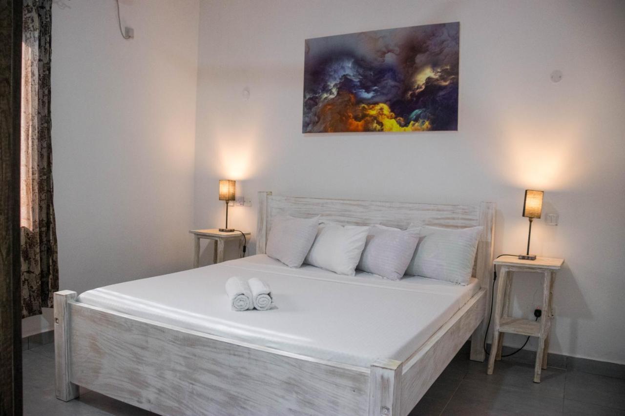 4 U Luxury Bungalows Diani Diani Beach Eksteriør bilde