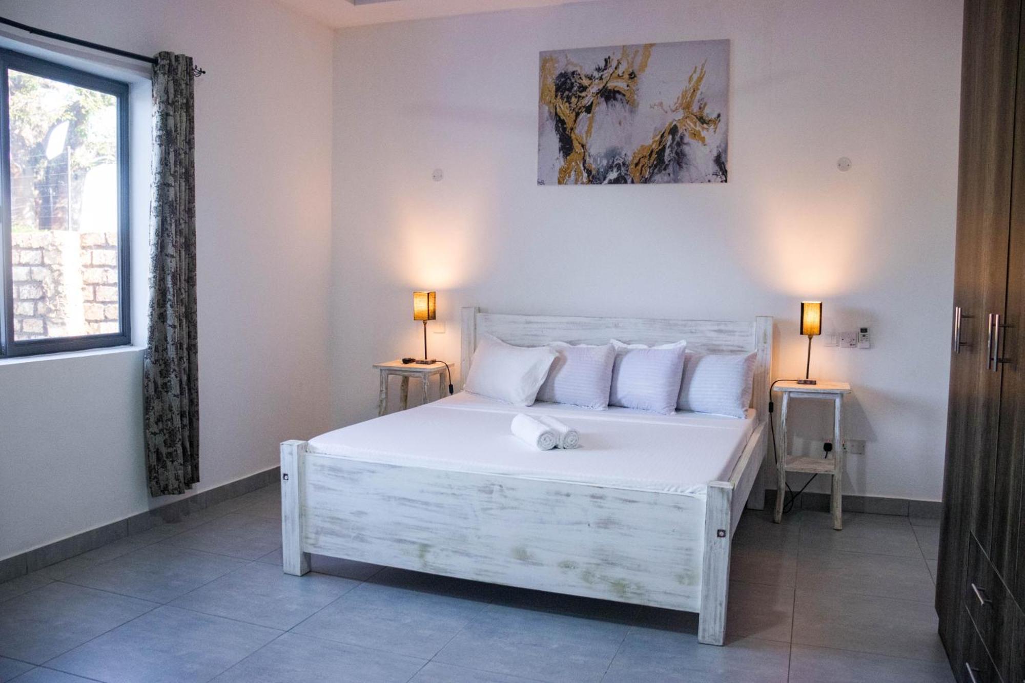 4 U Luxury Bungalows Diani Diani Beach Eksteriør bilde